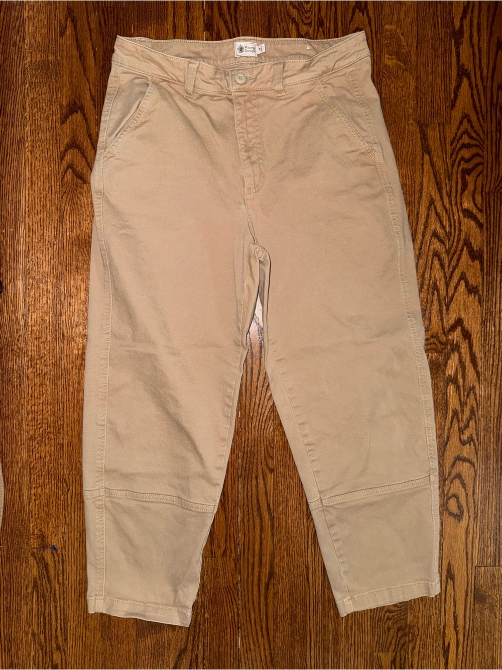 Alpine Design Women's Tan Capris - Casual Cotton Blend